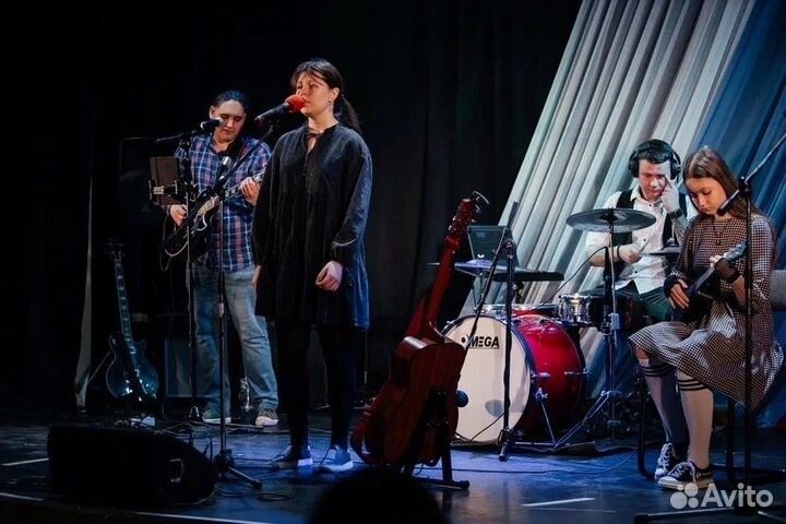 Уроки гитары и вокала для взрослых и детей