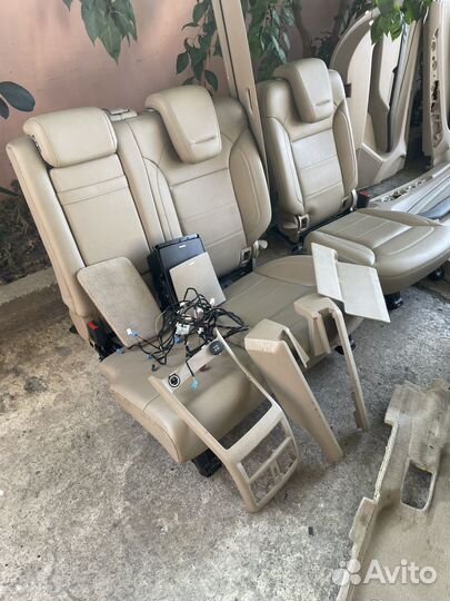 Салон mercedes ml w166