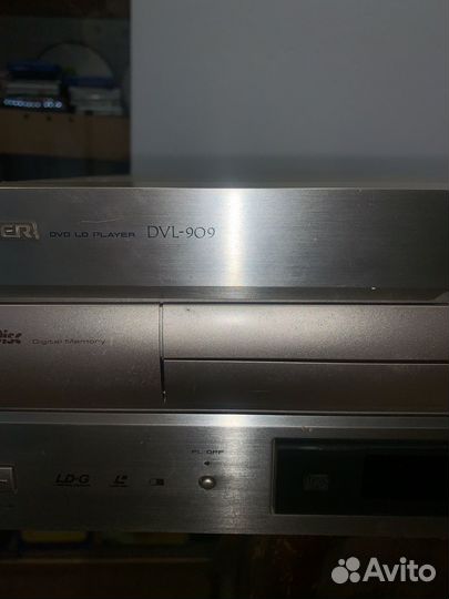 Pioneer DVL-909(LD, CD, DVD проигрыватель)