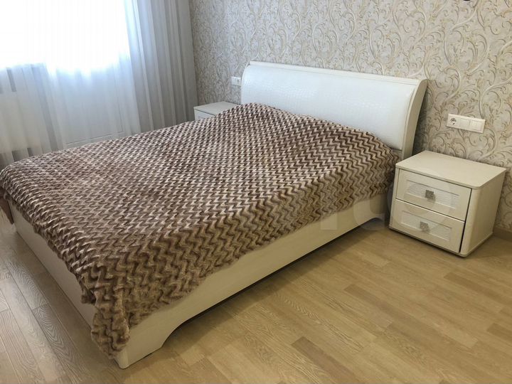 2-к. квартира, 64 м², 4/12 эт.