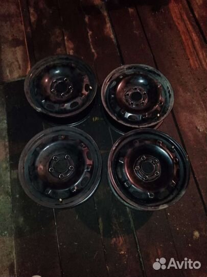 Диски штампованные r14 polo