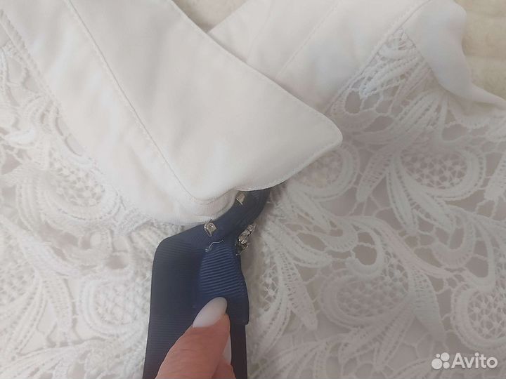 Кружевная блузка для девочки