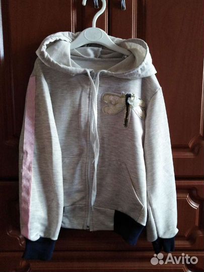 Спортивный костюм для девочки