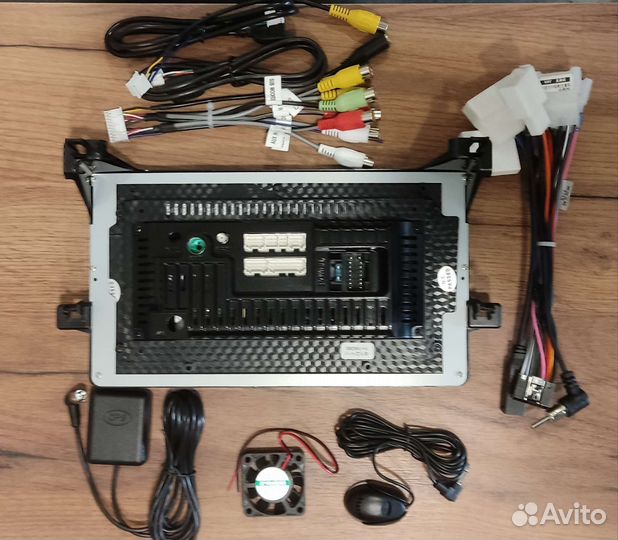 Магнитола для Toyota Prius 50