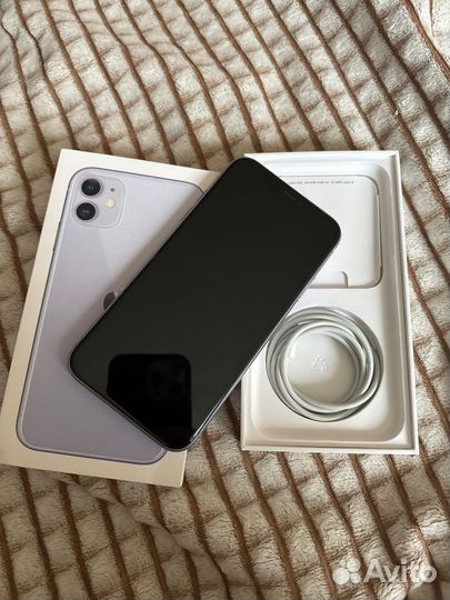 iPhone 11, 64 ГБ