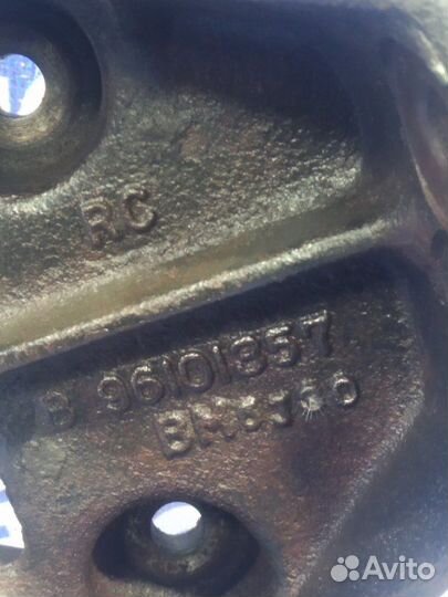 Кронштейн опоры двигателя Daewoo Espero седан