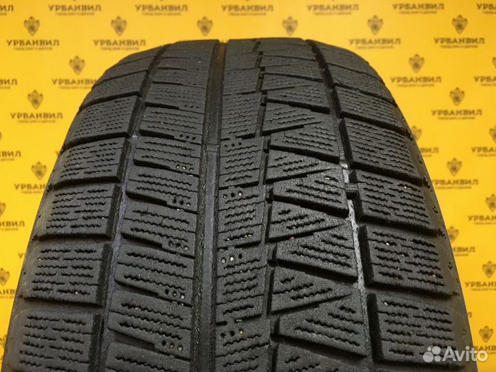 Bridgestone Blizzak Revo GZ 215/50 R17 91S