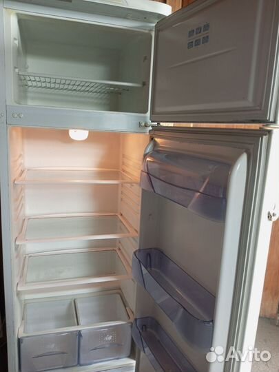 Холодильник