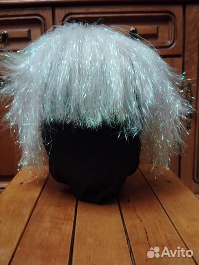 Парик карнавальный