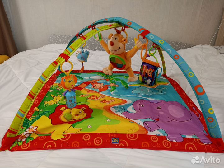Развивающий коврик tiny love
