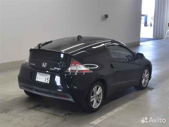 В разборе Honda CR-Z 2010 год