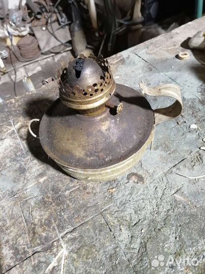 Керасиновая лампа