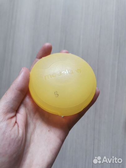 Накладки на грудь medela