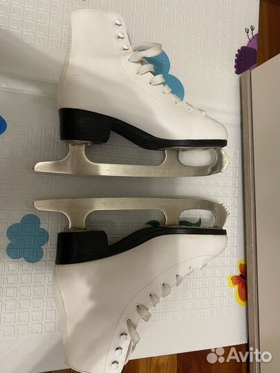 Коньки женские 37 размер