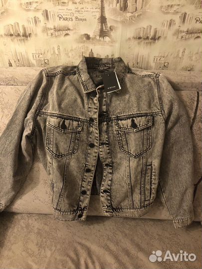 Джинсовая куртка