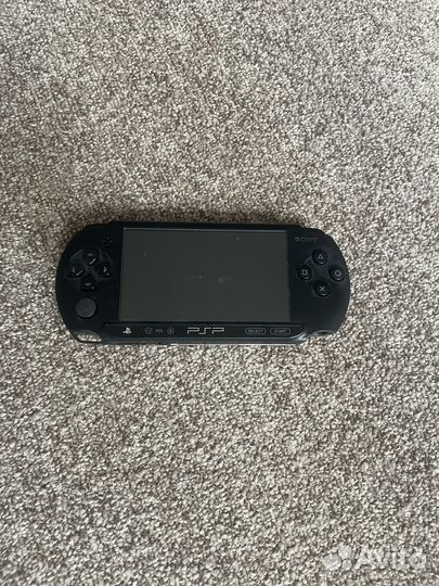 Sony PSP e 1008