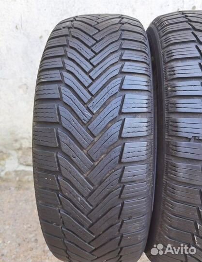 Michelin Alpin 6 215/55 R17 94V