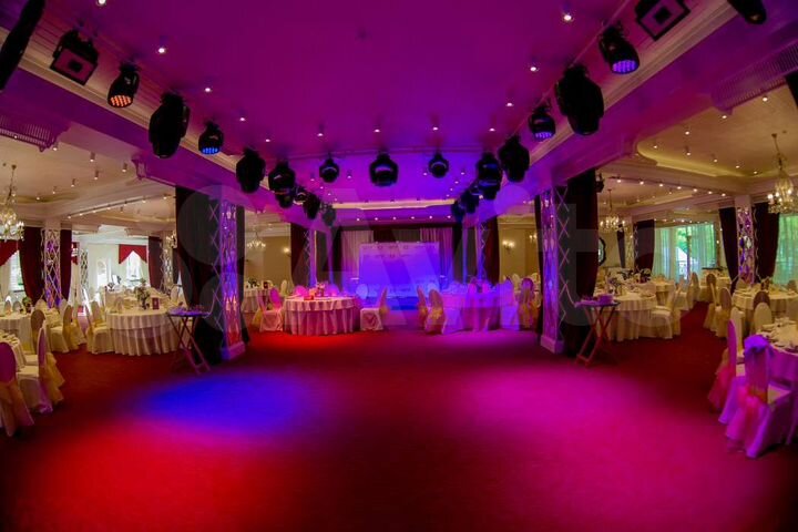 Общепит, 2300 м²