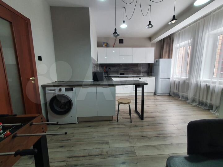 2-к. квартира, 75 м², 3/17 эт.