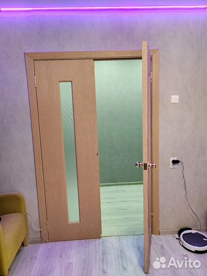 Межкомнатные двери бу 60 см с коробкой