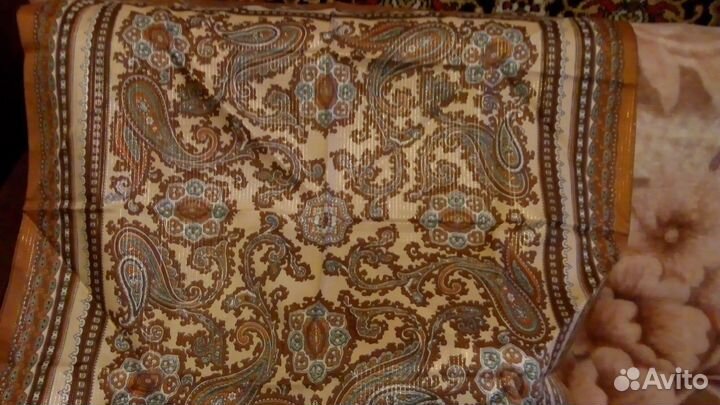 Шарф трикотаж. Платки новые шелк и шерсть СССР