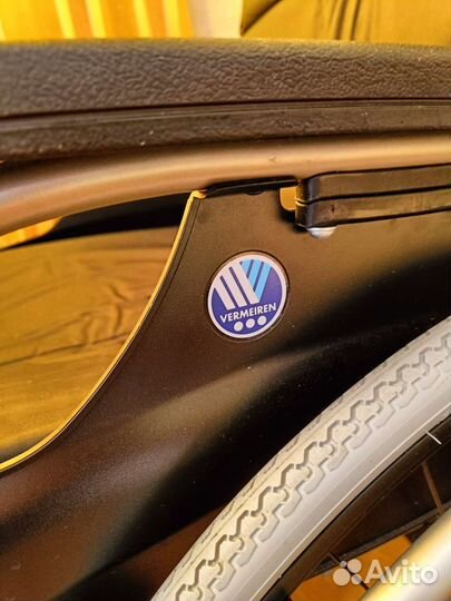 Инвалидная коляска