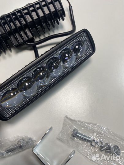 Светодиодный прожектор с линзой