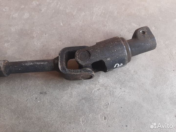 Кардан рулевой нижний Toyota Land Cruiser 200