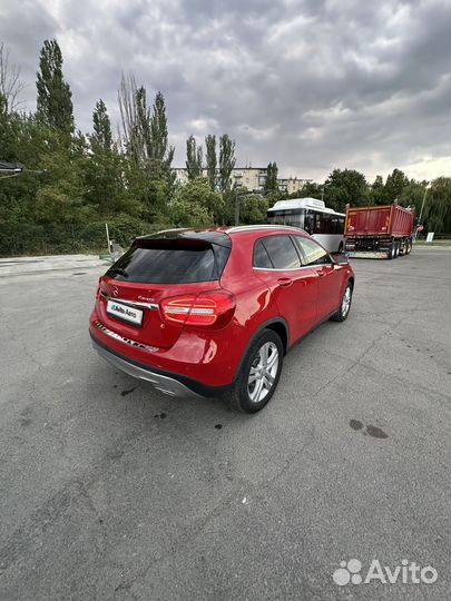 Mercedes-Benz GLA-класс 2.0 AMT, 2015, 124 999 км