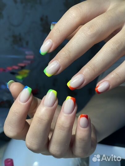 Маникюр. Наращивание ногтей. Коррекция