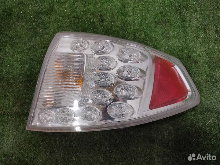 Фонарь задний наружный правый Subaru Impreza GE/G