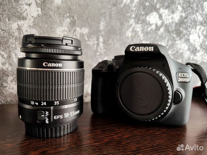 Фотоаппарат Canon EOS 2000D EF-S 18-55 III Kit
