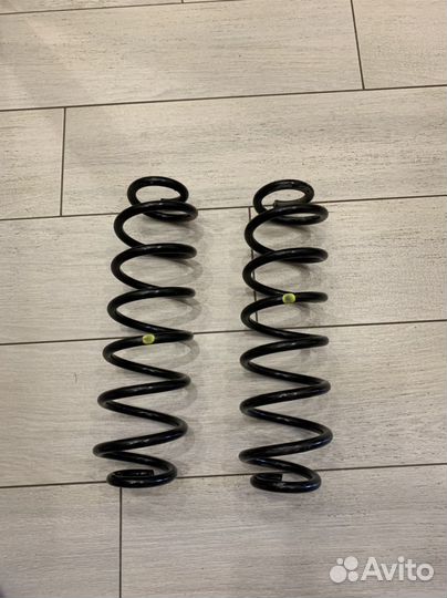 Пружины задние ориг Toyota Camry XV70