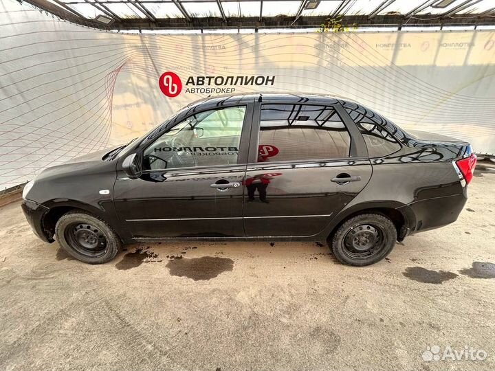 LADA Granta 1.6 МТ, 2016, 130 000 км