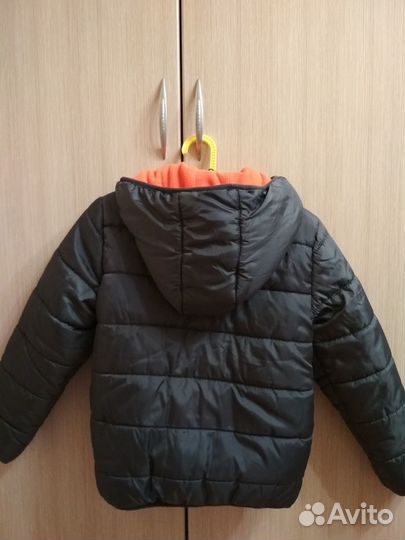 Куртка утепленная р-р 128