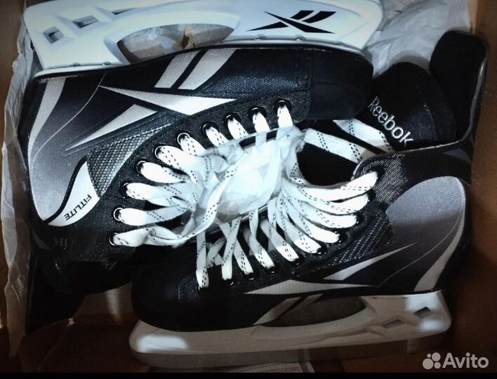 Коньки хоккейные Reebok