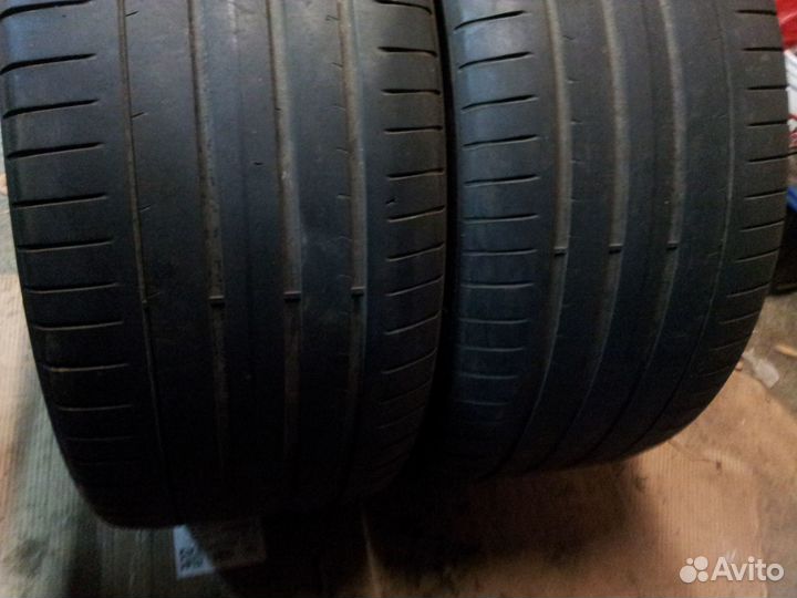 Pirelli P Zero 275/35 R20