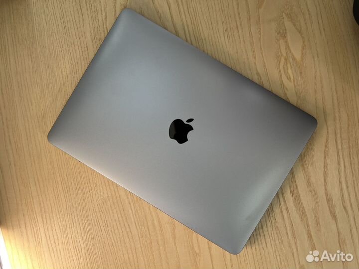 MacBook Air 13 M1 256gb Б/У in Telegraph