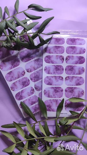 Маникюр наклейки