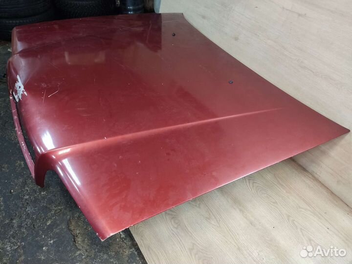 Капот, Volvo 850