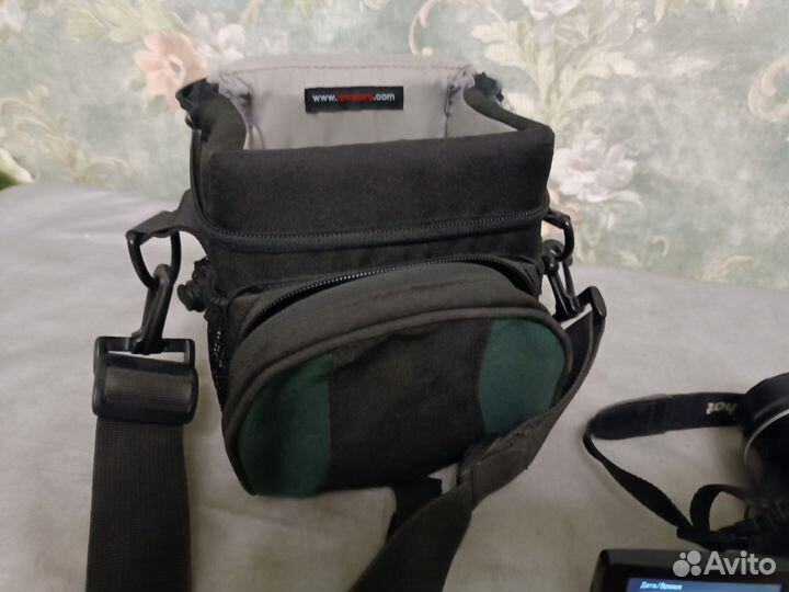 Фотоаппарат Canon PC1560