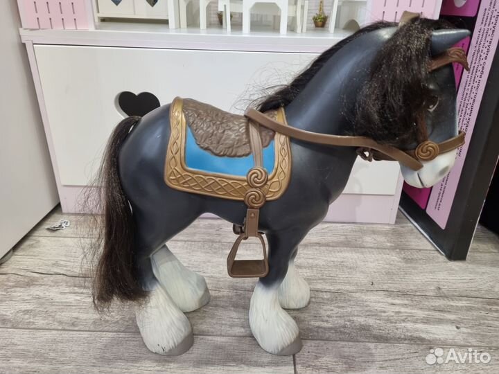 Конь Ангус, Храбрая сердцем disney