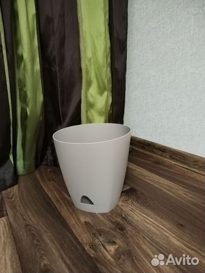 Цветочные горшки 8 шт по одной цене