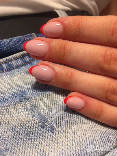 Маникюр/Педикюр (левенцовка )