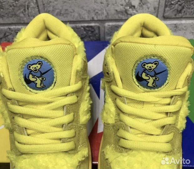 Nike SB Dunk x Grateful Dead