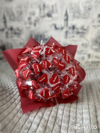 Светящийся букет из сердечек