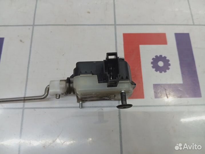 Активатор лючка бензобака Porsche Cayenne (9PA) 95562477302