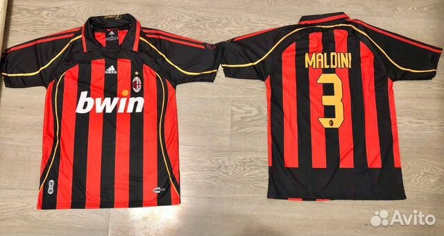 Ретро футболка Милан Мальдини