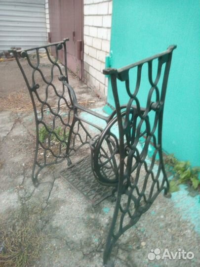 Станина от швейной машины