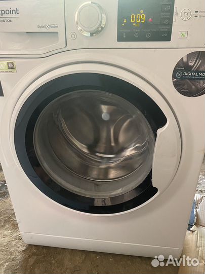 Стиральная мащина Hot point Ariston